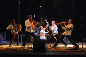 orchestra-bailam-arenzano-300x199.jpg